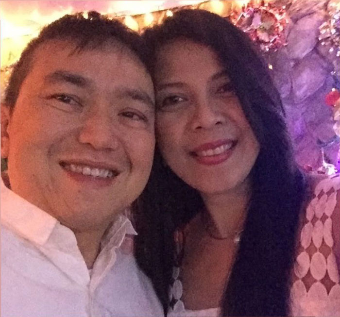 Daughter Receives Email Instructions On How To Throw A 25th Wedding Anniversary Celebration For Mom Written By Dad Who Passed Away 10 Months Ago Daughter Receives Email Instructions On How To Throw A 25th Wedding Anniversary Celebration For Mom Written By Dad Who Passed Away 10 Months Ago