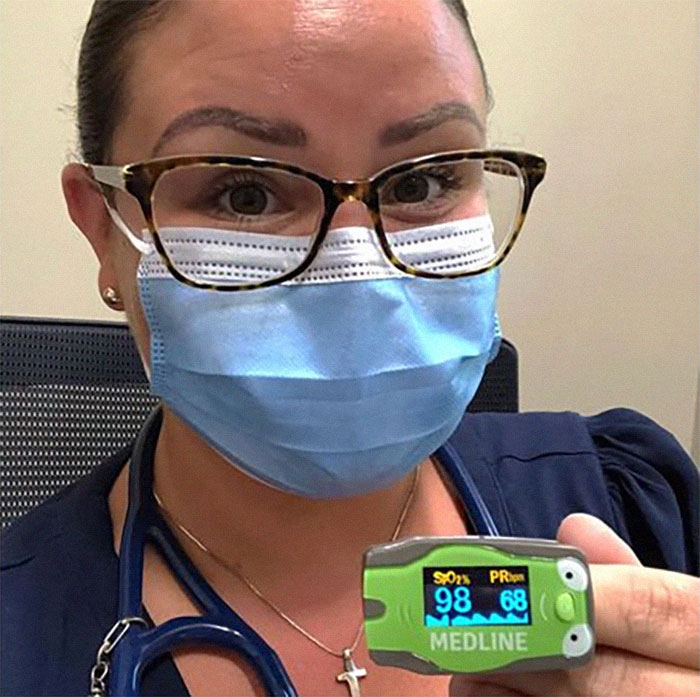 Doctor Demonstrates What Happens When You Wear Different Masks Doctor Demonstrates What Happens When You Wear Different Masks