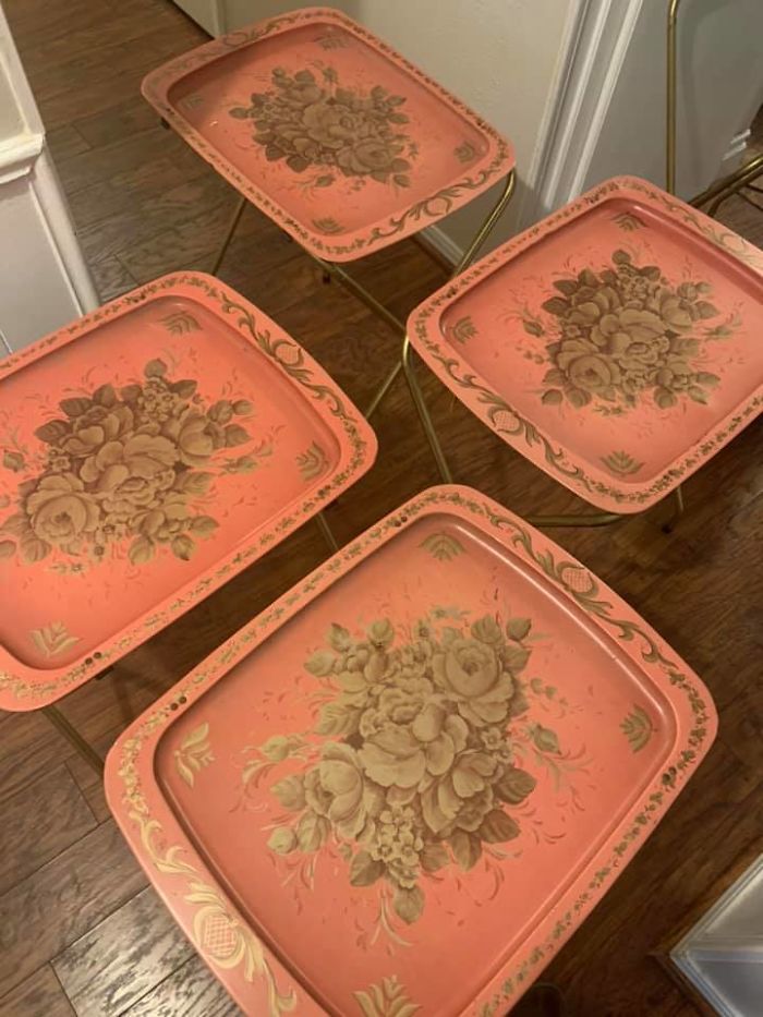 My Boyfriend Got These Super Cool 1960s-1970s Metal Trays