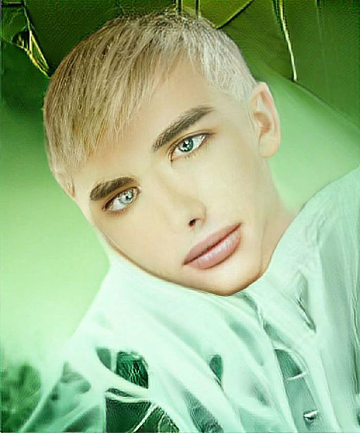 Person Tests What Happens When You Try A Gender Swap Filter Back And Forth 39 Times On Your Own Face Person Tests What Happens When You Try A Gender Swap Filter Back And Forth 39 Times On Your Own Face