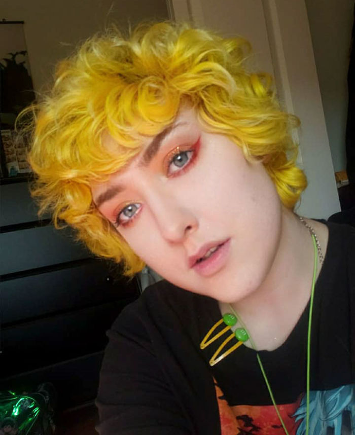 Person Tests What Happens When You Try A Gender Swap Filter Back And Forth 39 Times On Your Own Face