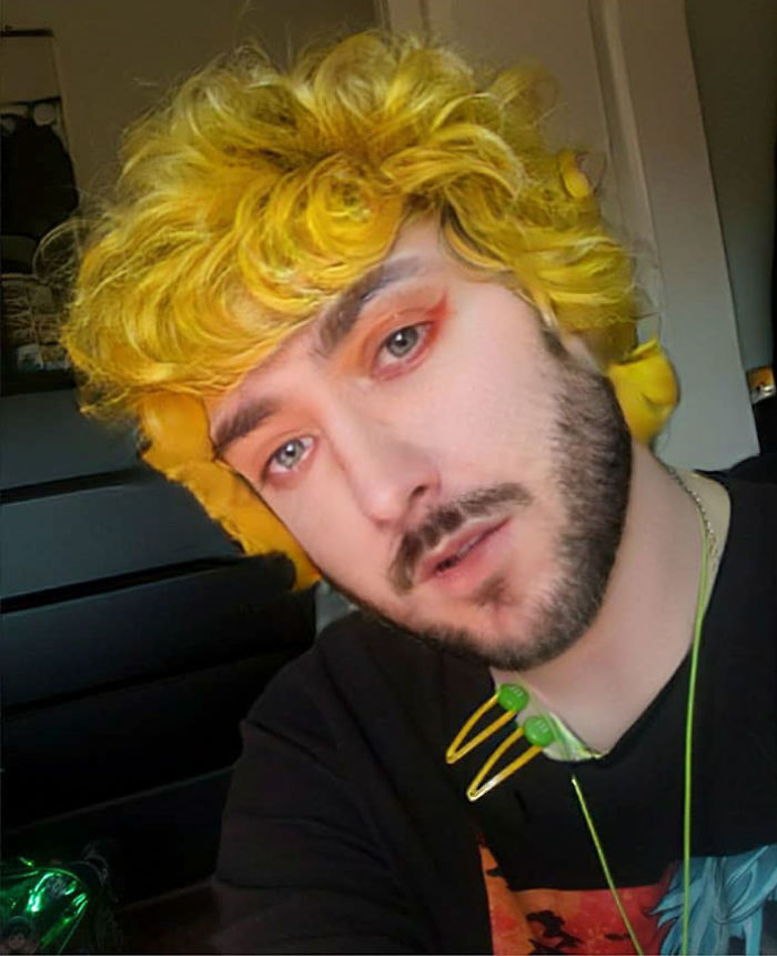 Person Tests What Happens When You Try A Gender Swap Filter Back And Forth 39 Times On Your Own Face