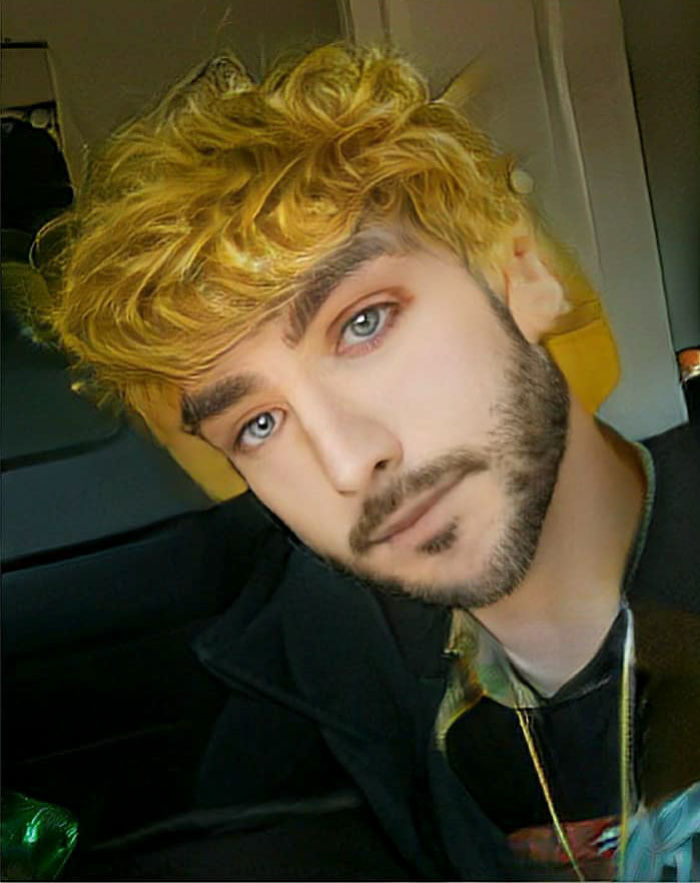 Person Tests What Happens When You Try A Gender Swap Filter Back And Forth 39 Times On Your Own Face Person Tests What Happens When You Try A Gender Swap Filter Back And Forth 39 Times On Your Own Face