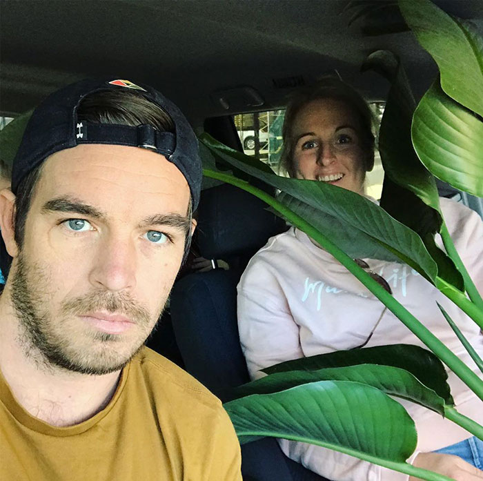 Husband Can't Handle His Wife's 'Jurassic'-Sized Plants, Shares A Hilarious Rant As A Response Husband Can't Handle His Wife's 'Jurassic'-Sized Plants, Shares A Hilarious Rant As A Response