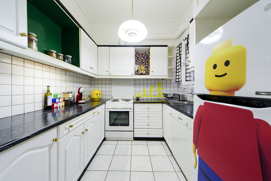 Retro Gamers, Behold: I Listed An Apartment On Airbnb Just For You