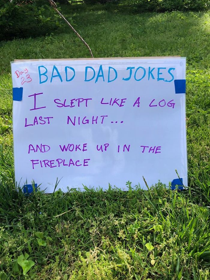 Man-Posts-Toms-Bad-Dad-Jokes-On-His-Lawn