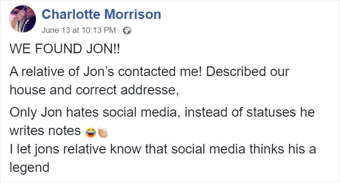 Woman Strips Down Wallpaper, Finds A Piece Of Advice From 1997 From The Previous Owner Underneath It Woman Strips Down Wallpaper, Finds A Piece Of Advice From 1997 From The Previous Owner Underneath It