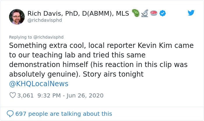 Scientist Demonstrates The Effect Of Wearing A Mask Vs. Not Wearing One Scientist Demonstrates The Effect Of Wearing A Mask Vs. Not Wearing One