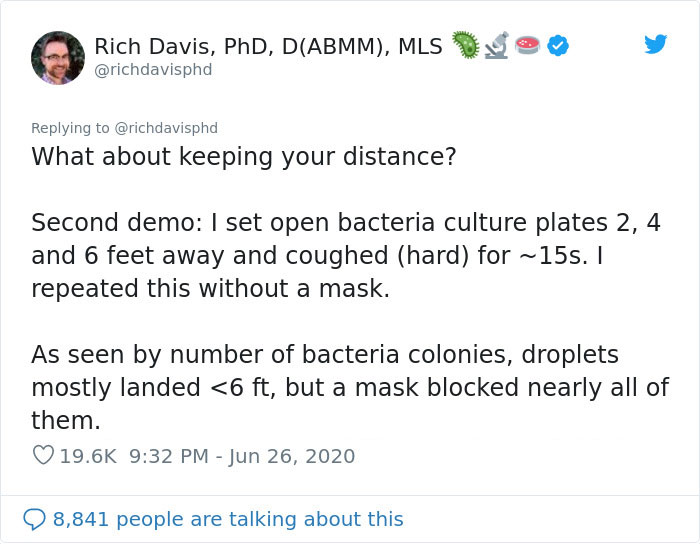Scientist Demonstrates The Effect Of Wearing A Mask Vs. Not Wearing One