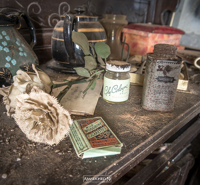 Photographer Explores A Perfectly Preserved 19th Century Cottage, That Even Has A Newspaper Reporting The Titanic Sinking