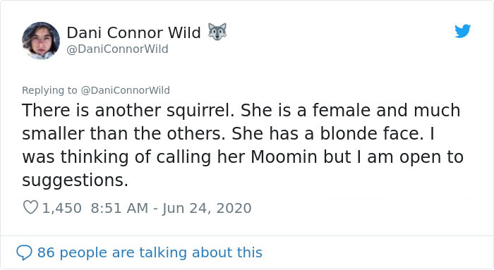 Photographer Puts Her Mic In Front Of A Baby Squirrel, And Its Adorable Munching Sounds Get Over 12M Views Photographer Puts Her Mic In Front Of A Baby Squirrel, And Its Adorable Munching Sounds Get Over 12M Views