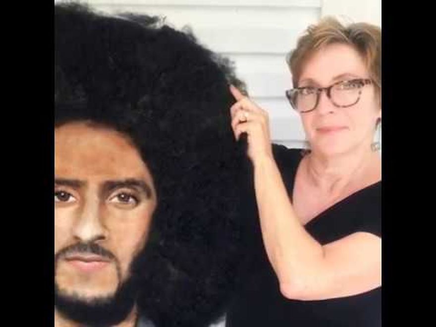 I Made This Portrait With Wool & A Needle, No Paint.