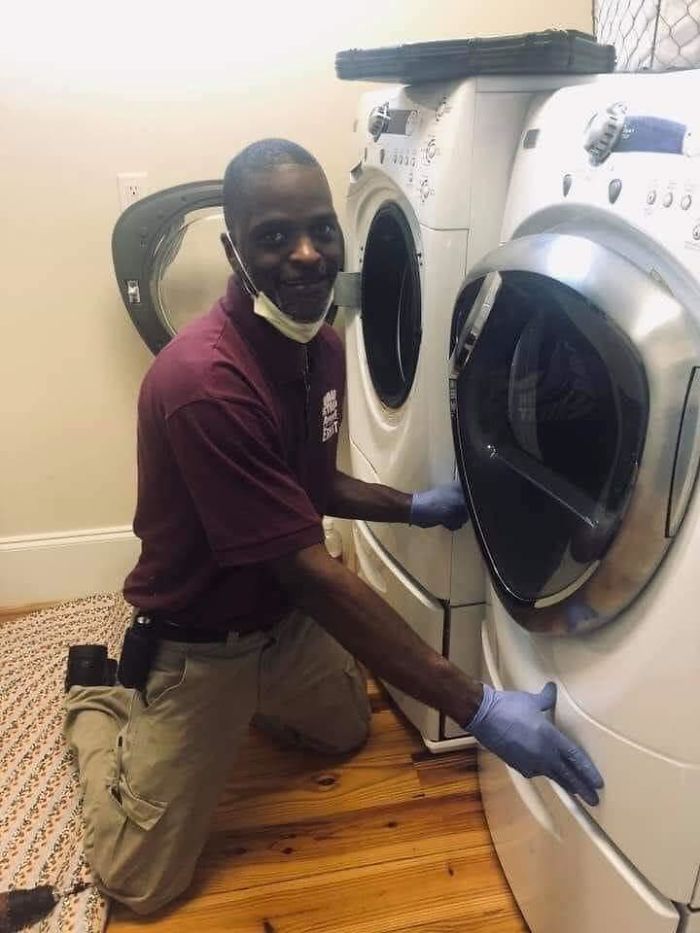 White Woman Asks A Black Man About Racism, Receives The Cold Truth White Woman Asks A Black Man About Racism, Receives The Cold Truth