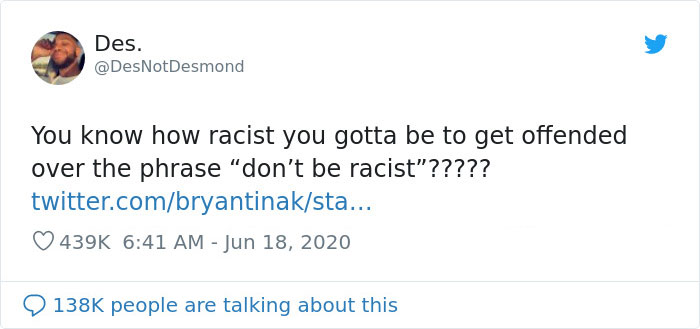 Customer Gets So Upset Over Waiter Wearing A 'Don't Be Racist' T-Shirt That He Leaves A Negative Review, And Now Everyone Is Trolling Him