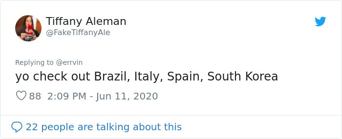 18 People Compare Some School Lunches, Show That US Education Is Underfunded While Their Police Is Overfunded