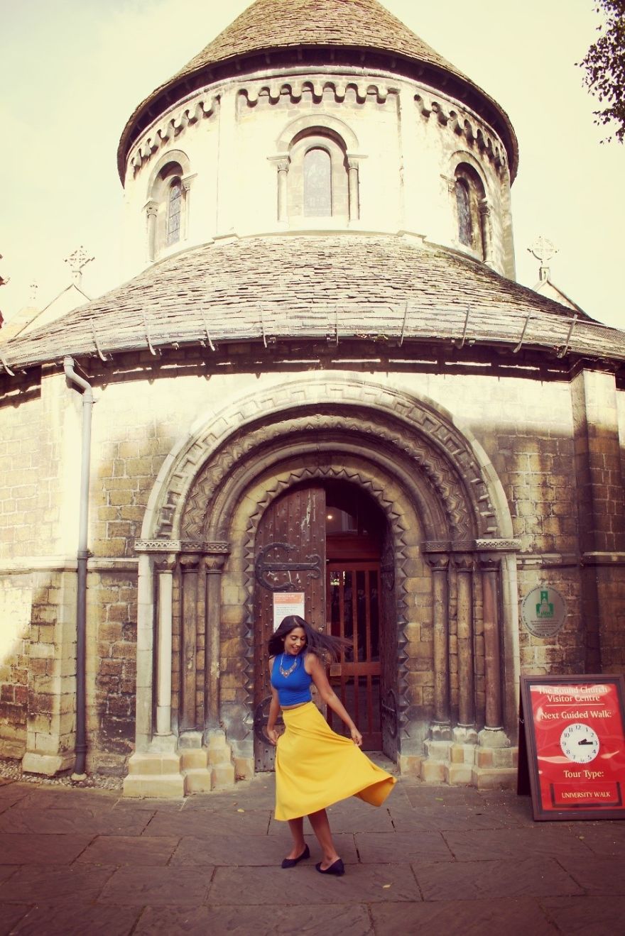 I Captured Modern-Day Disney Princesses And Their Fairytale Life In Cambridge