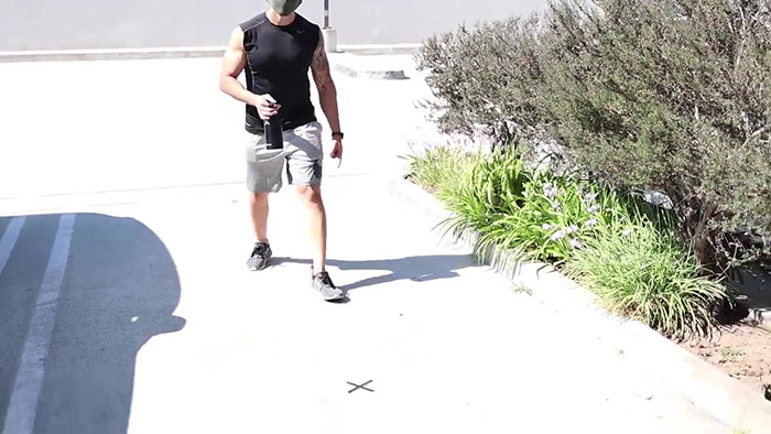 This California Gym Built Ten Feet Individual Pods For Working Out And People Have Mixed Feelings About It This California Gym Built Ten Feet Individual Pods For Working Out And People Have Mixed Feelings About It