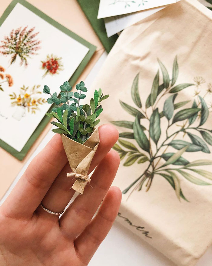Tiny-Mini-Paper-Flower-Bouquets-Tania-Lissova