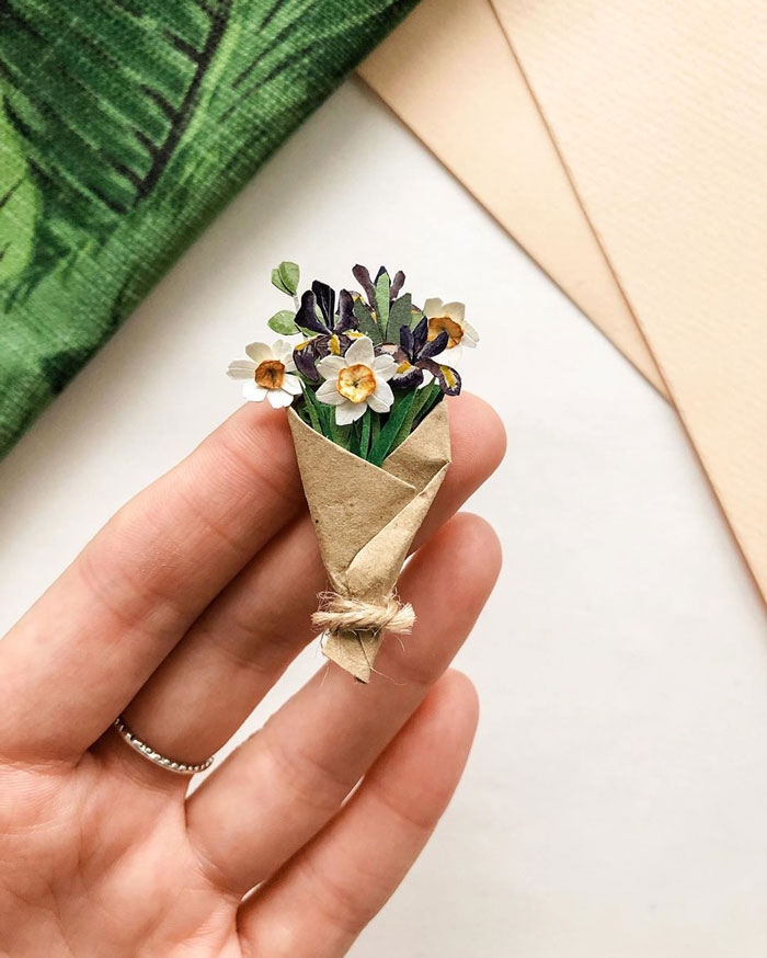 Tiny-Mini-Paper-Flower-Bouquets-Tania-Lissova