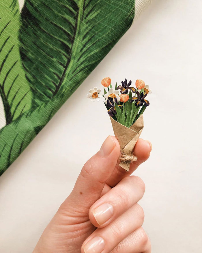 Tiny-Mini-Paper-Flower-Bouquets-Tania-Lissova
