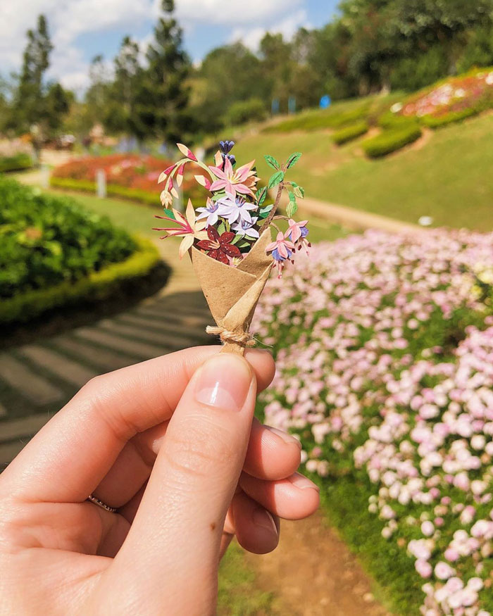 Tiny-Mini-Paper-Flower-Bouquets-Tania-Lissova