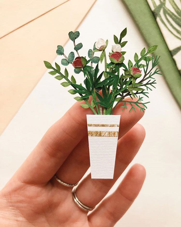 Tiny-Mini-Paper-Flower-Bouquets-Tania-Lissova
