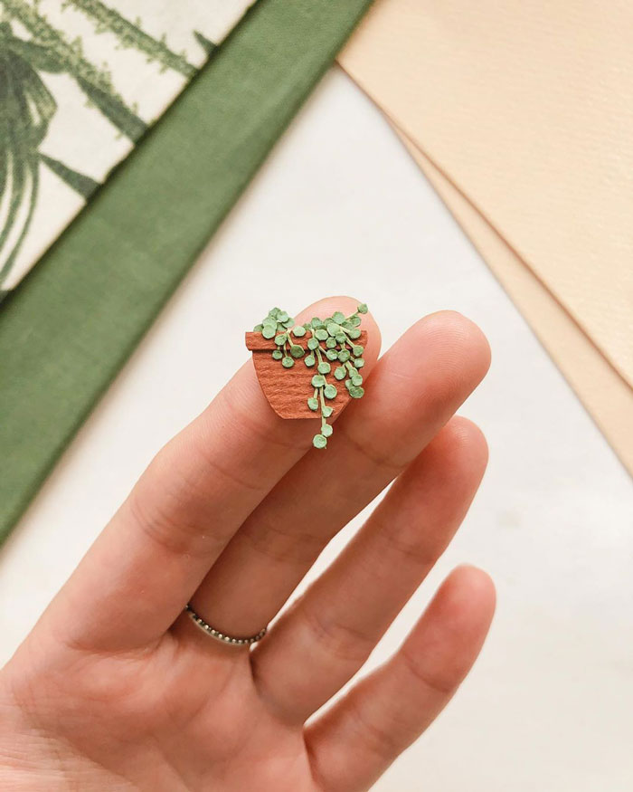 Tiny-Mini-Paper-Flower-Bouquets-Tania-Lissova