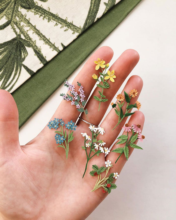 Tiny-Mini-Paper-Flower-Bouquets-Tania-Lissova