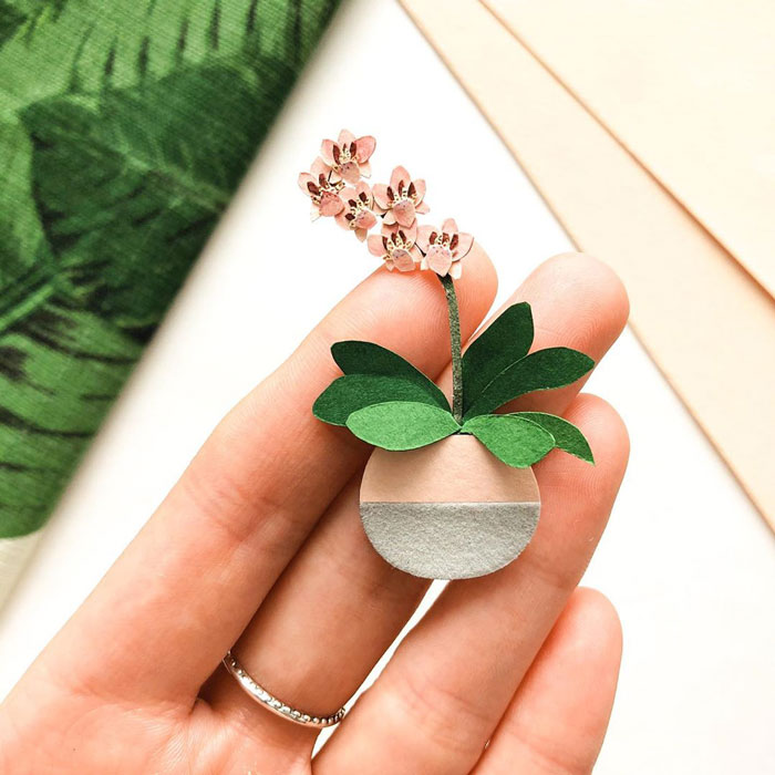 Tiny-Mini-Paper-Flower-Bouquets-Tania-Lissova