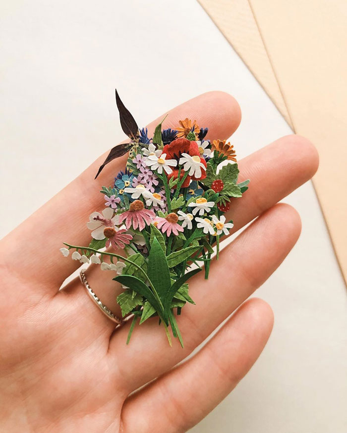 Tiny-Mini-Paper-Flower-Bouquets-Tania-Lissova
