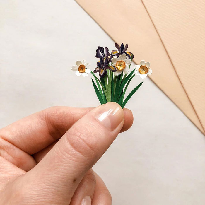 Tiny-Mini-Paper-Flower-Bouquets-Tania-Lissova