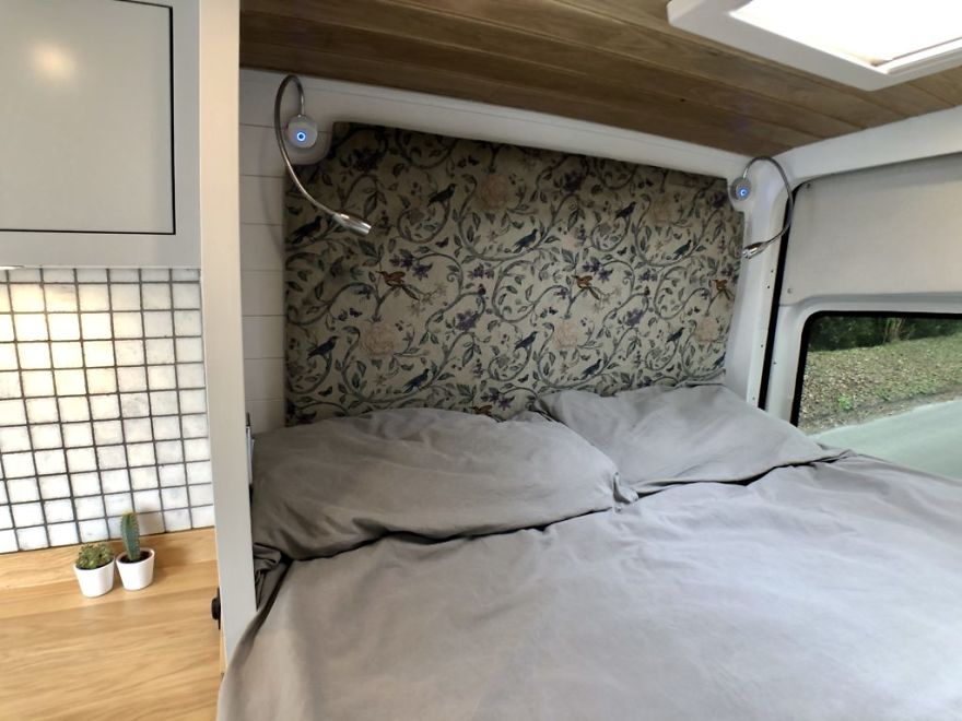 Stunning Volkswagon Crafter Van Both Inside And Out.