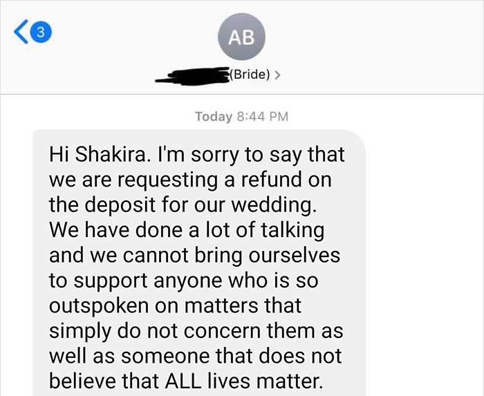 Photographer Receives Message From Bride Demanding Her Money Back Because She Supports BLM, Has A Priceless Response To Shut Her Down