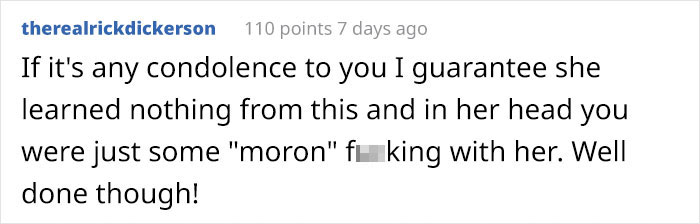 Entitled "Karen" Mistakes Customer For An Employee, He Makes The Situation Hilarious For Himself Entitled "Karen" Mistakes Customer For An Employee, He Makes The Situation Hilarious For Himself
