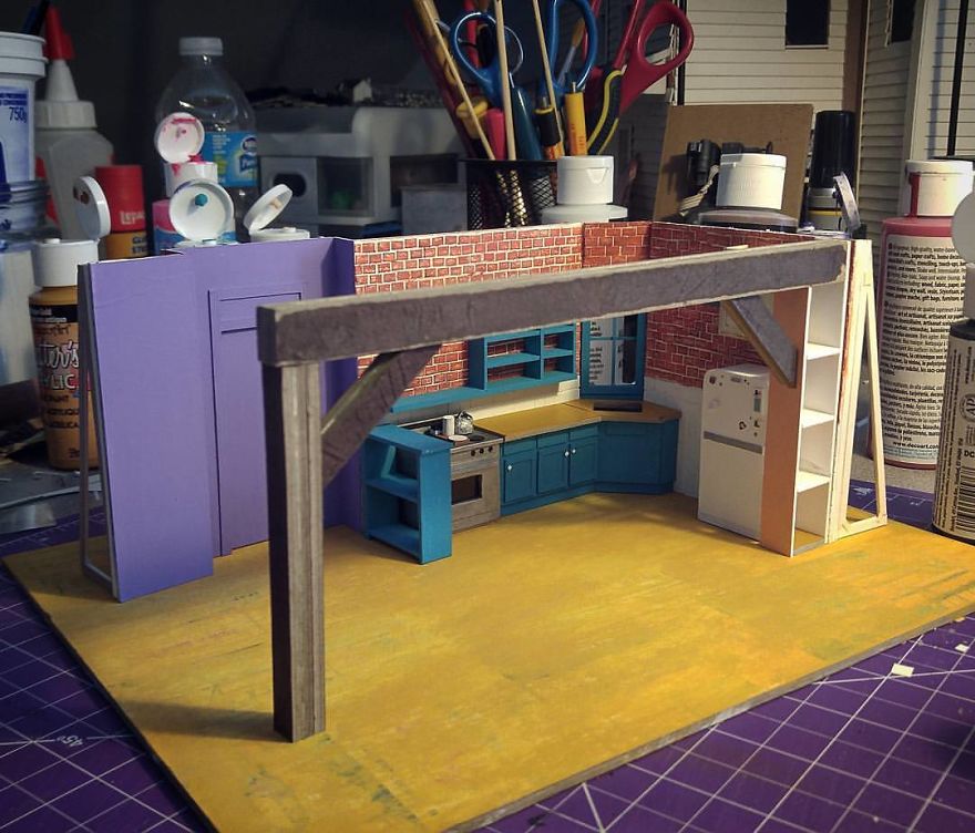 I Built A Tiny Model Of Monica’s Kitchen From “Friends” (11 Pics)