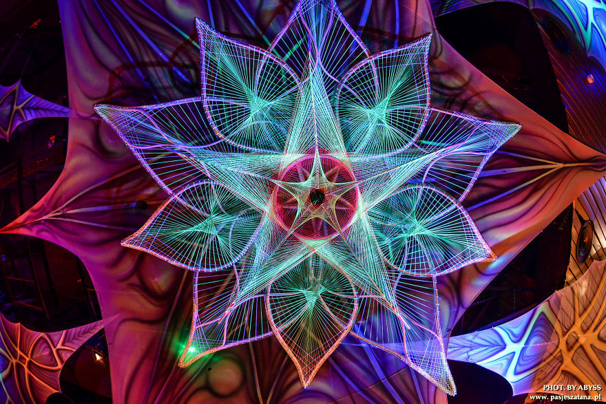 We Created A Conceptual Space Project Using Lights Called 'DecodetheCode' (40 Pics) We Created A Conceptual Space Project Using Lights Called 'DecodetheCode' (40 Pics)