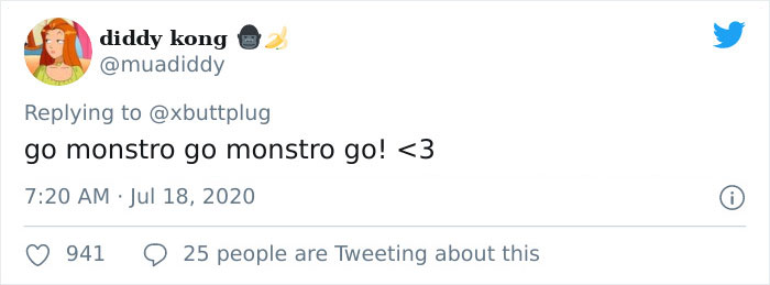 Dying, Neglected 10-Year-Old Goldfish Gets Returned To A Petstore, So This Person Nurses It Back To Health Dying, Neglected 10-Year-Old Goldfish Gets Returned To A Petstore, So This Person Nurses It Back To Health