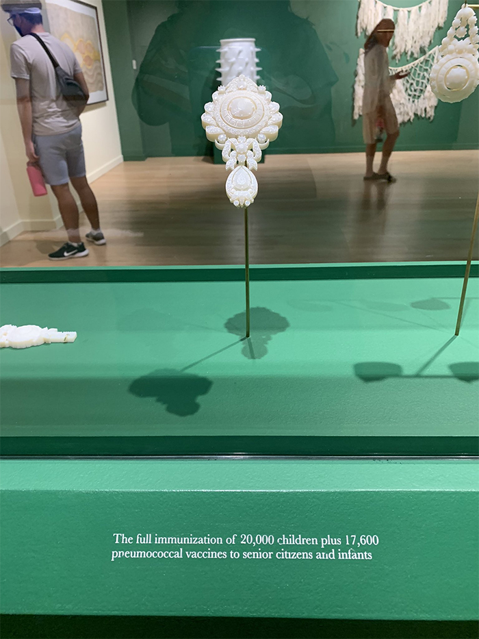 This Exhibition Exposes The True Worth Of The Jewelry Collection Of A Corrupt First Lady Of The Philippines And It's Infuriating This Exhibition Exposes The True Worth Of The Jewelry Collection Of A Corrupt First Lady Of The Philippines And It's Infuriating