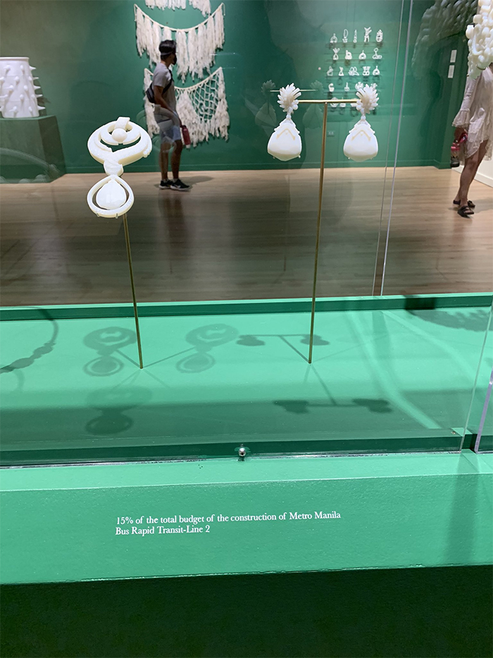 This Exhibition Exposes The True Worth Of The Jewelry Collection Of A Corrupt First Lady Of The Philippines And It's Infuriating This Exhibition Exposes The True Worth Of The Jewelry Collection Of A Corrupt First Lady Of The Philippines And It's Infuriating