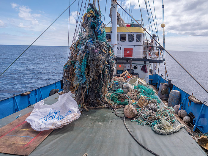 Hawaiian Crew Goes On A 48-Day Expedition And Sets Record For Largest Haul Of Plastic Removed From The Great Pacific Garbage Patch