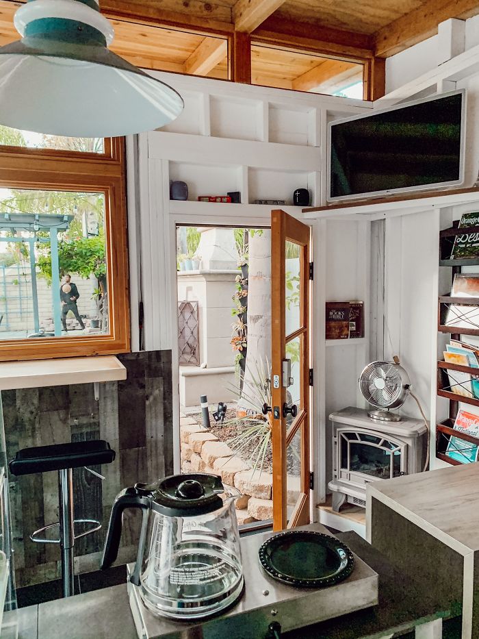 In Just 3 Months, This Dad Built A Cozy Coffee Shop In His Backyard