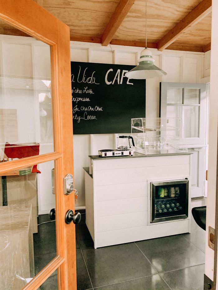 In Just 3 Months, This Dad Built A Cozy Coffee Shop In His Backyard