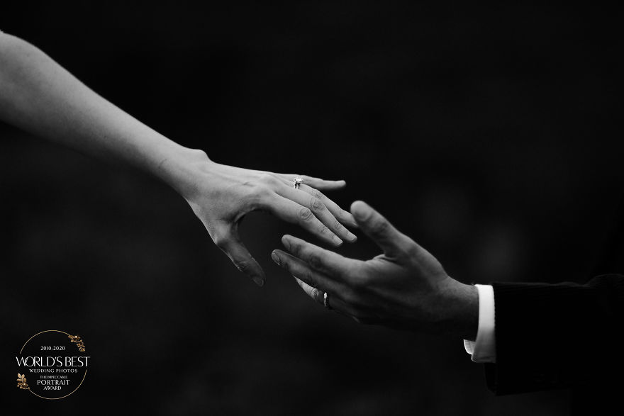 Perfectly Frozen Moment In Black And White