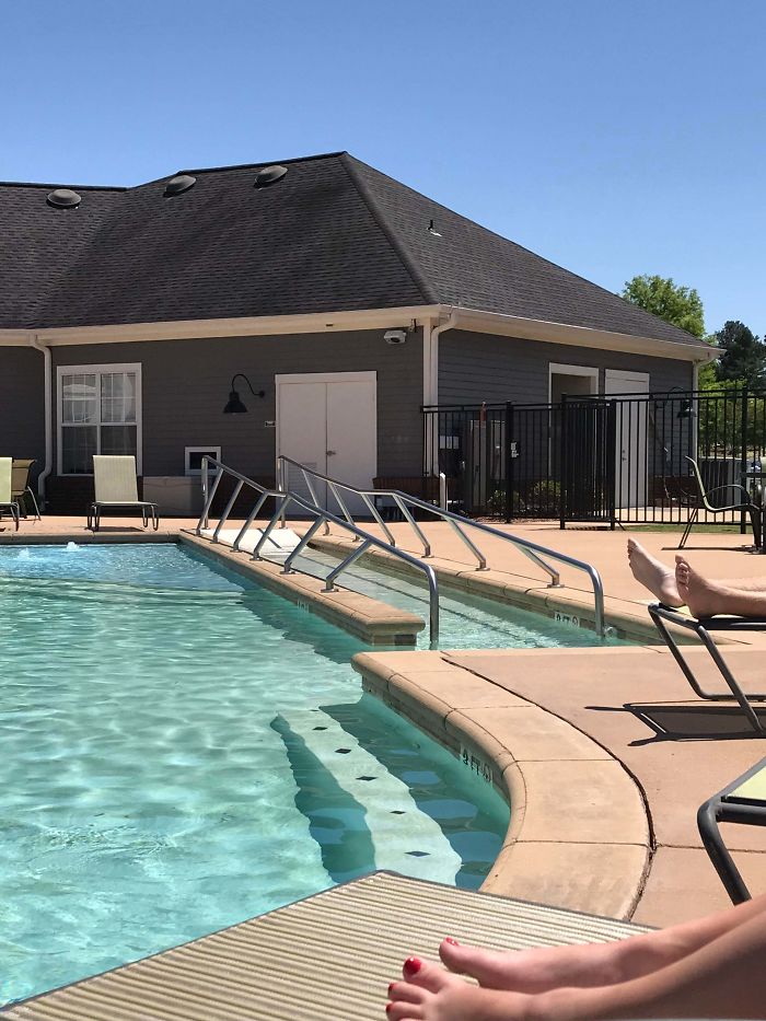 This Apartment Complex Pool With Wheelchair Access