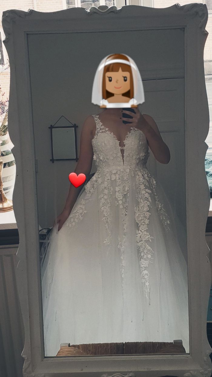 I Can't Believe You Can Get A Dress Like This On Asos! Price: £395.00