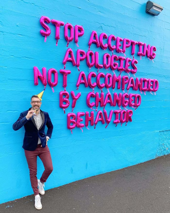 Funny-Balloons-Signs-Blcksmth