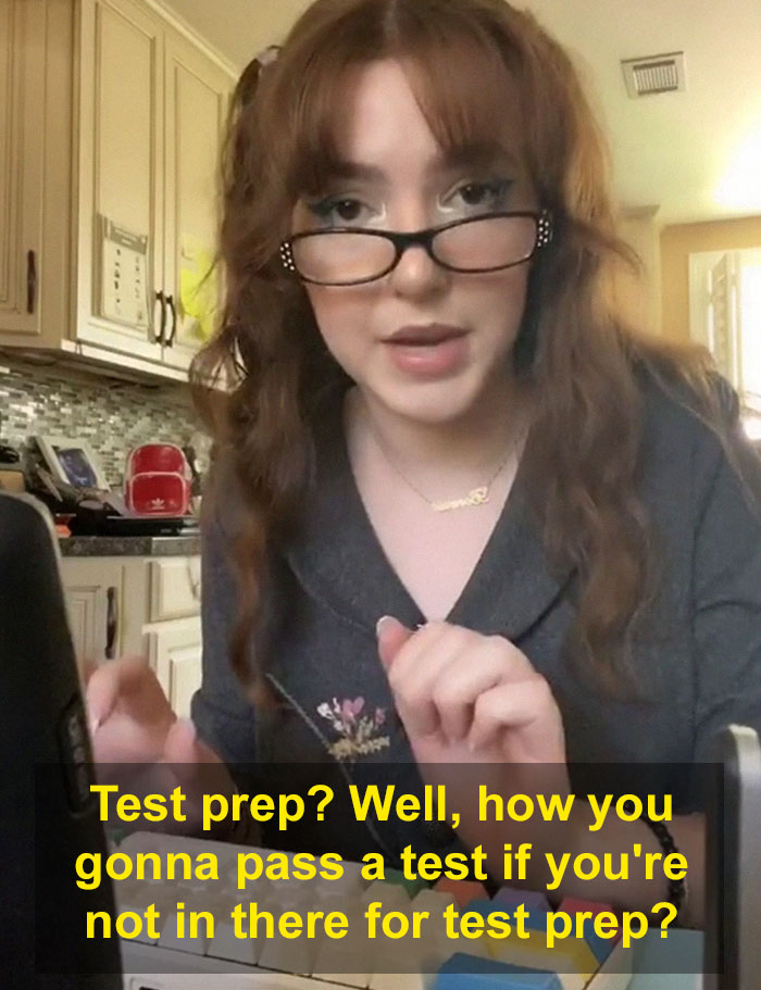 Woman Shows How Sexist School Dress Codes Are On TikTok, Where She Acts As The Hero All Girls Need