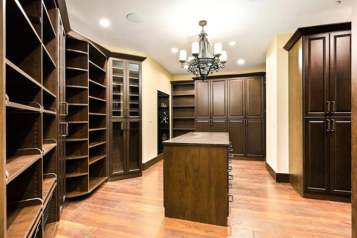 This Majestic 30,843-Square-Foot 'Castle' Sells For $13.95 Million And It Even Has A Fitness Center And Indoor Shooting Range This Majestic 30,843-Square-Foot 'Castle' Sells For $13.95 Million And It Even Has A Fitness Center And Indoor Shooting Range