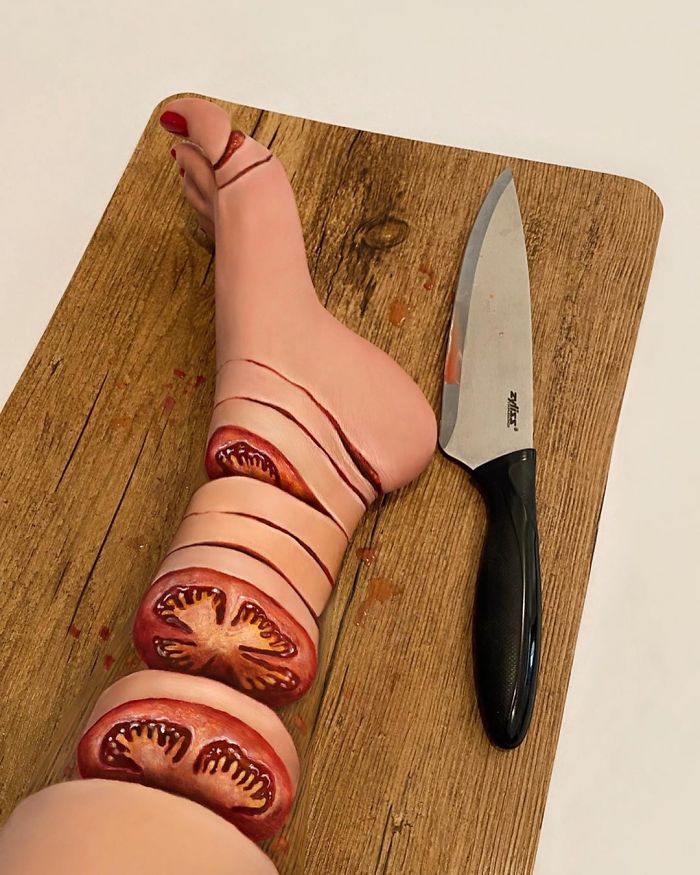 Chinese Artist Paints Food Impressively On Her Body