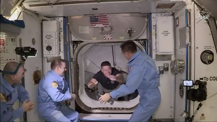 NASA Astronaut Goes Viral After Sharing Awe-Inspiring Pics Of The Boundary Between Night And Day On Earth